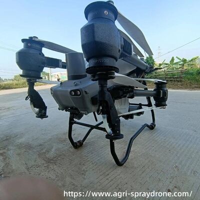 Drone agricole pulvérisation haute capacité 50L pour les Plantations brésiliennes de soja et de café DJI T50